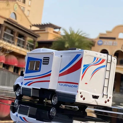 Mercedes Benz Sprinter RV Model 1:32