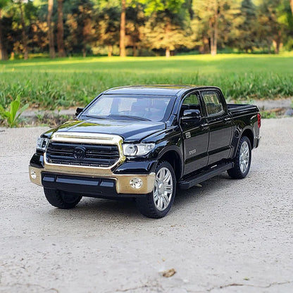 Toyota Tundra Model Car 1:32