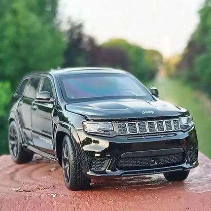 Jeeps Grand Cherokee Model Car 1:32