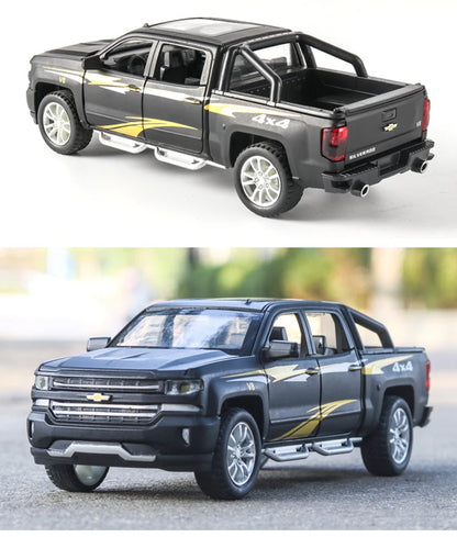 Chevrolet Silverado Model Car 1:32