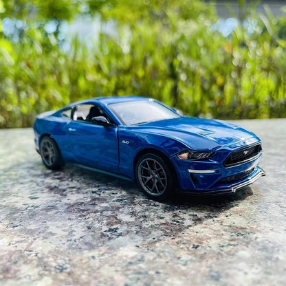 Ford Mustang GT 2018 Model Car 1:32